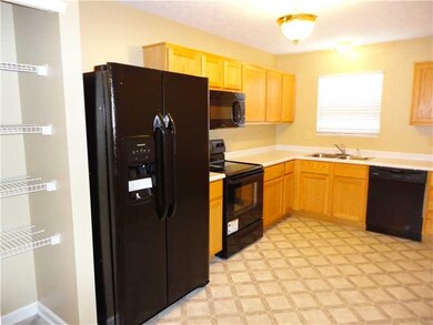 1118 Spring Meadow Ct, Franklin, IN 46131 - photo 4