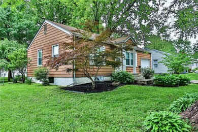 1516 W Sheley Rd, Independence, MO 64052 - photo 3