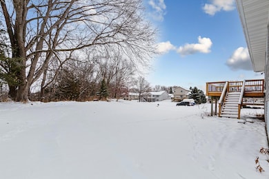 613 Ash Cir, Belle Plaine, MN 56011 - photo 3