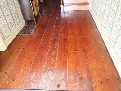 23 E Wall St, Bethlehem, PA 18018 - photo 3