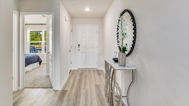 27-web-or-mls-2473 Lake Silver Road-27 c