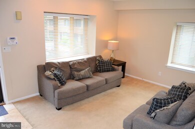 1747 W Chester Pike unit 35, Havertown, PA 19083 - photo 5