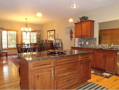 69 Iris Ln, Kimberling City, MO 65686 - photo 5