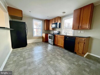 8520 Chestnut Ave unit B, Bowie, MD 20715 - photo 7