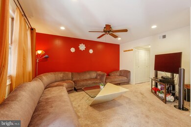 12007 Dove Cir, Laurel, MD 20708 - photo 6