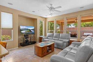 12945 W Yellow Bird Ln, Peoria, AZ 85383 - photo 6