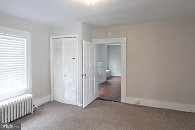 112 S High St unit B, Edinburg, VA 22824 - photo 5