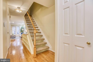 6918 10 Timbers Ln, Baltimore, MD 21209 - photo 2