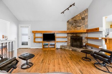 21771 S Race St, Spring Hill, KS 66083 - photo 4