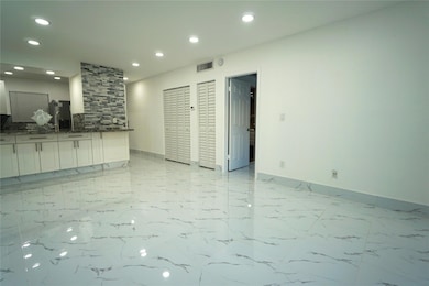 1035 W 77th St unit 208, Hialeah, FL 33014 - photo 4