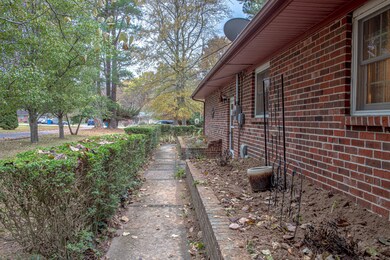 288 Rogers Dr, Manchester, TN 37355 - photo 4