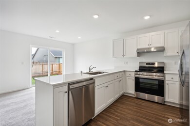 2047 Kayla Ct, Longview, WA 98632 - photo 6