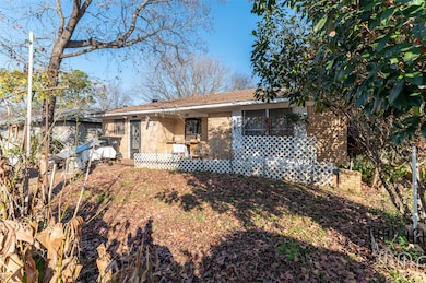 923 Dubois St, Denison, TX 75020 - photo 2