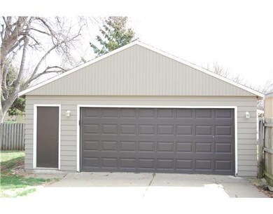 Parking Lot/Garage.