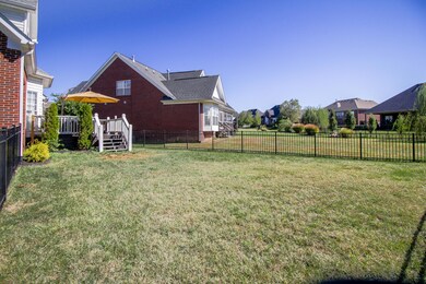 11101 Blade Crest Way, Louisville, KY 40291 - photo 7
