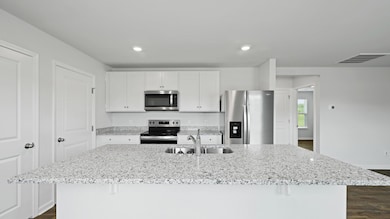 123 Hopkins St, Holly Hill, SC 29059 - photo 3