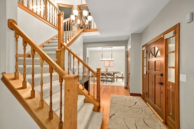 15290 Shamrock Ln, Brookfield, WI 53005 - photo 5