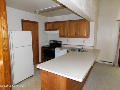 122 Bayberry Ct, East Stroudsburg, PA 18301 - photo 6