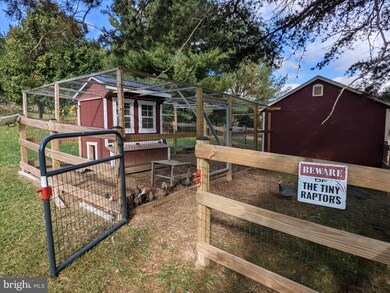 130 Featherstone Ct, Stephenson, VA 22656 - photo 5