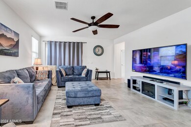 9815 W Getty Dr-8