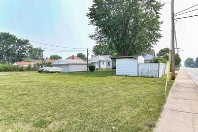 702 N East St, Tipton, IN 46072 - photo 6