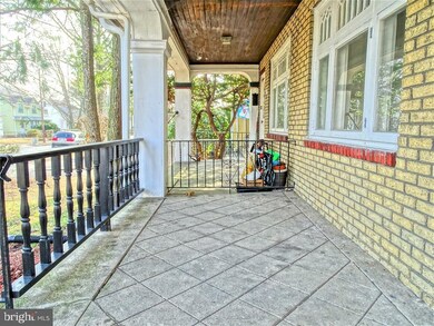 660 Fern St, Lansdowne, PA 19050 - photo 2