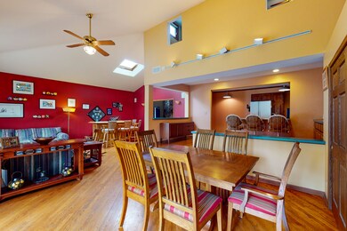 2134 Elmira Ave, Des Plaines, IL 60018 - photo 2