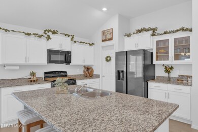 380 Deserts Dr, Socorro, TX 79927 - photo 6