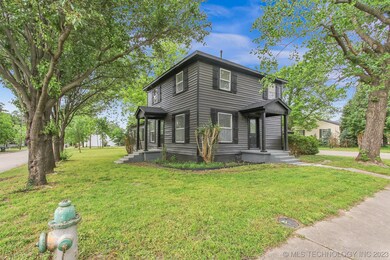 533 E 5th St, Claremore, OK 74017 - photo 2