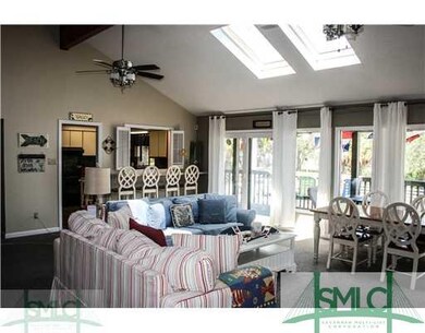 Den/Family/Great Room. Enter into the bright and s