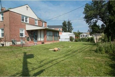 21 E Greenhill Rd, Broomall, PA 19008 - photo 5