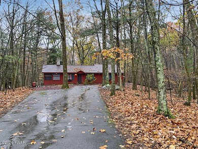 392 Sawkill Rd, Milford, PA 18337 - photo 2