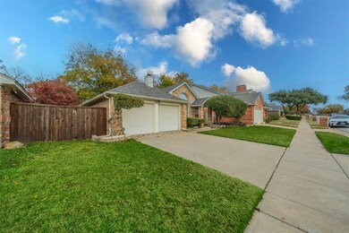 1905 Pine Ridge Dr, Bedford, TX 76021 - photo 2