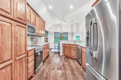 9120 Comis Dr, North Richland Hills, TX 76182 - photo 6