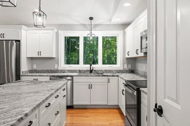 9 Wetherby Way, Kennebunk, ME 04043