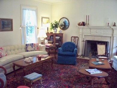 16 Turner Ln, Albany, NY 12211 - photo 3