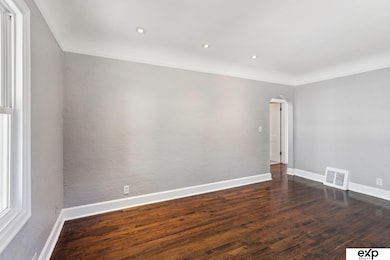 1347 S 51st Ave, Omaha, NE 68106 - photo 7