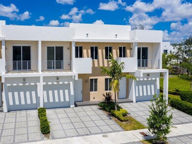 10235 NW 72nd St, Doral, FL 33178 - photo 2