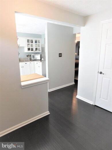 13228 Custom House Ct, Fairfax, VA 22033 - photo 6