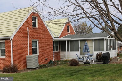 315 Harrison Ave, Waynesboro, PA 17268 - photo 4