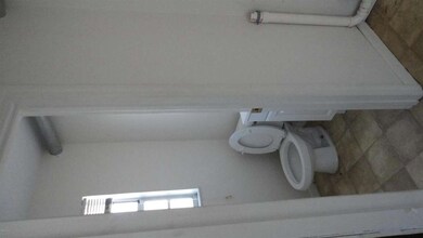 2456 mercury half bath