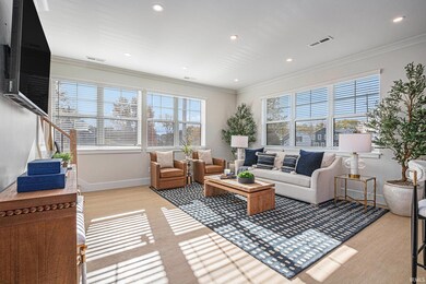 749 S Bend Ave, South Bend, IN 46617 - photo 6