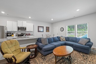 271 Oakwood Dr NW, Milledgeville, GA 31061 - photo 7