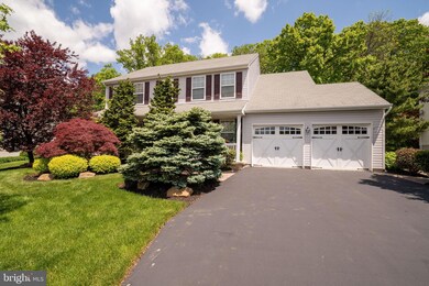 3996 Miriam Dr, Doylestown, PA 18902 - photo 2