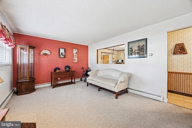 2815 Quaint St, Secane, PA 19018 - photo 2