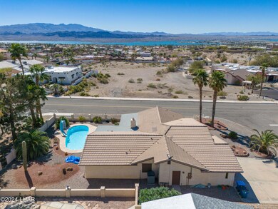 Great Lake & Mountain Views