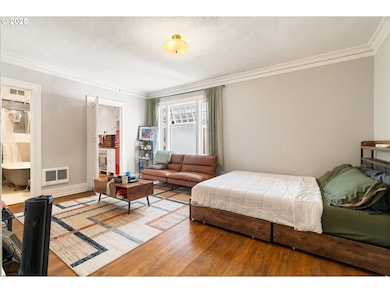 Tudor Arms Apartments unit 506, Portland, OR 97209 - photo 5