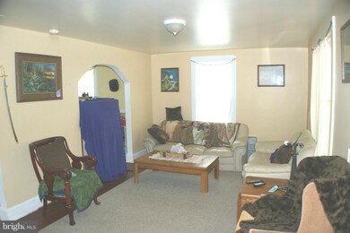 1517 Providence Rd, Towson, MD 21286 - photo 2