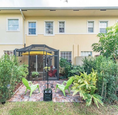 105 Via Aurelia, Royal Palm Beach, FL 33411 - photo 3