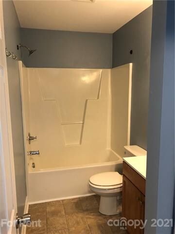 1731 Riverstone Dr, Lincolnton, NC 28092 - photo 7